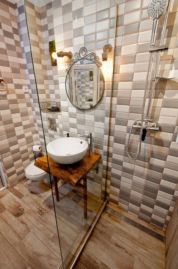 Wood&Steel Apartment Galaţi Dış mekan fotoğraf