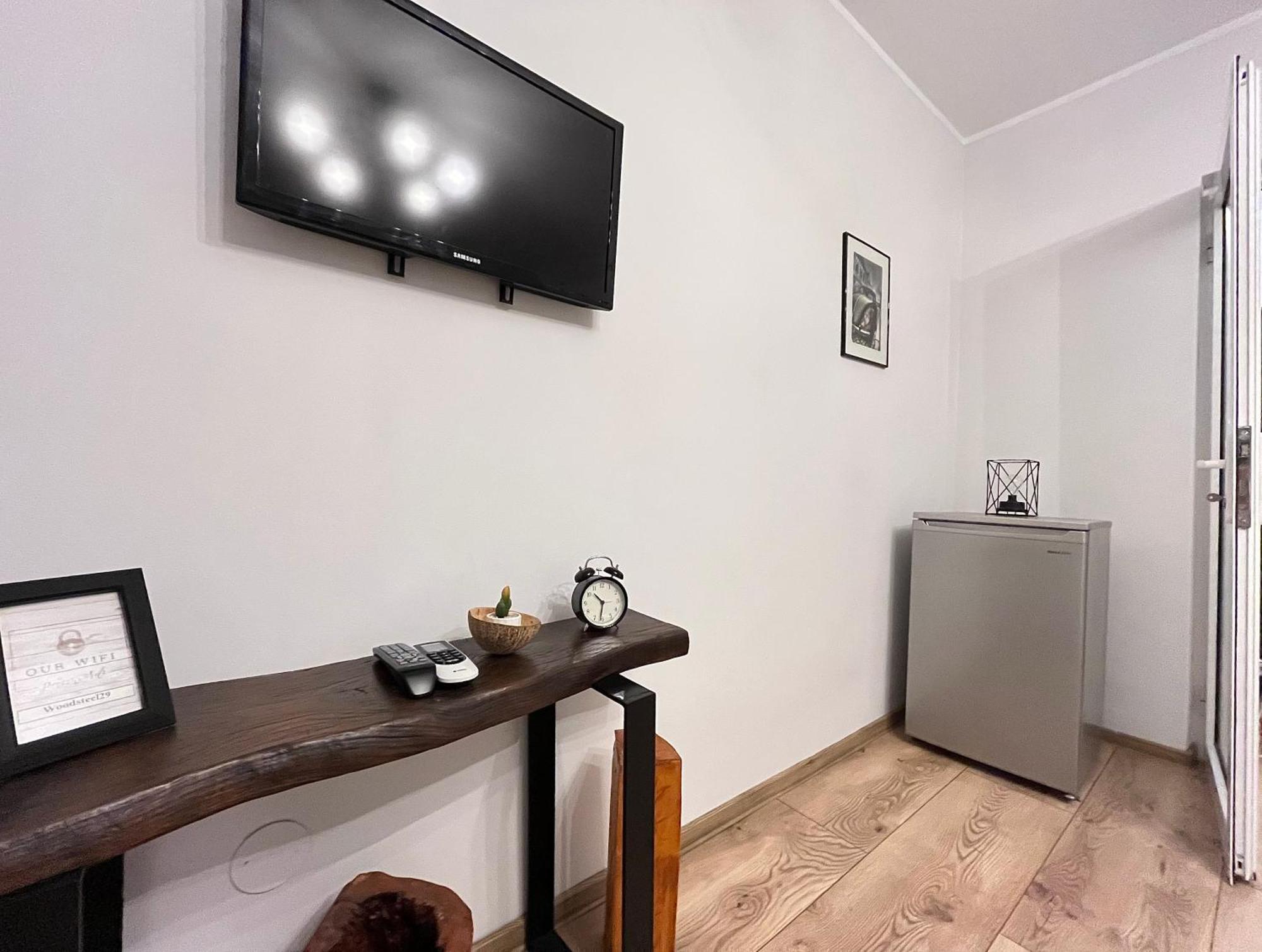 Wood&Steel Apartment Galaţi Dış mekan fotoğraf