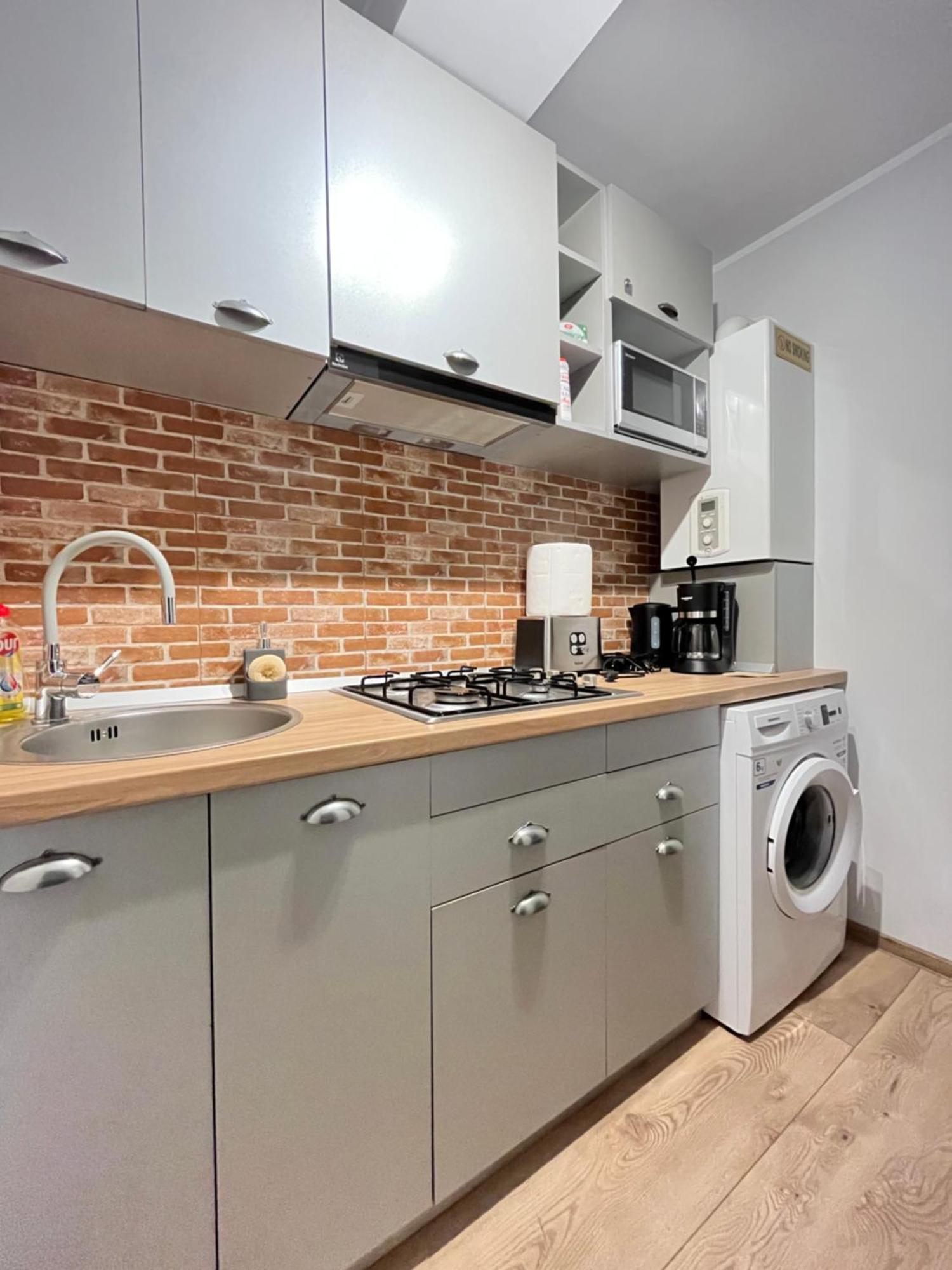 Wood&Steel Apartment Galaţi Dış mekan fotoğraf